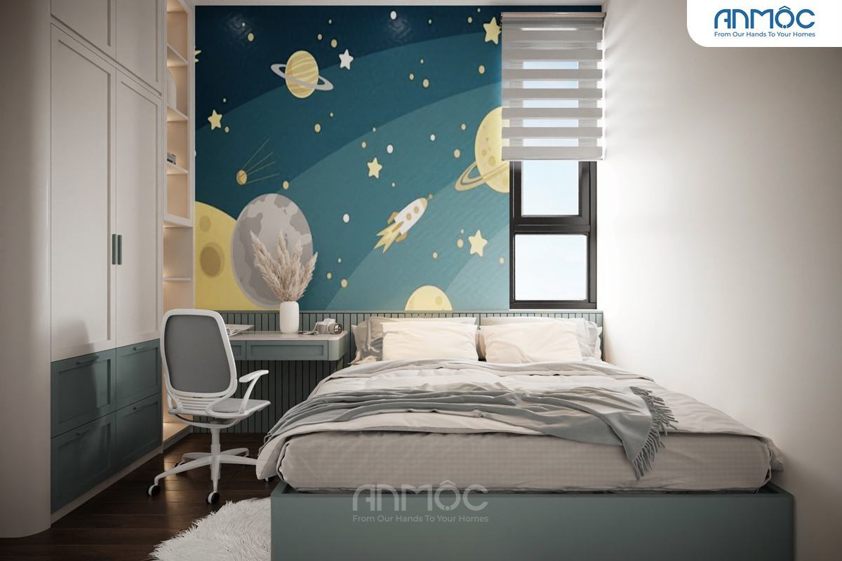 21+ Mẫu Thiết Kế Nội Thất Nhà Phố Đẹp Không Thể Bỏ Qua 2026 2078 Phòng ngủ bé trai với tường trang trí hình vũ trụ màu xanh, giường ngủ đơn giản, bàn học tích hợp kệ sách và rèm cửa